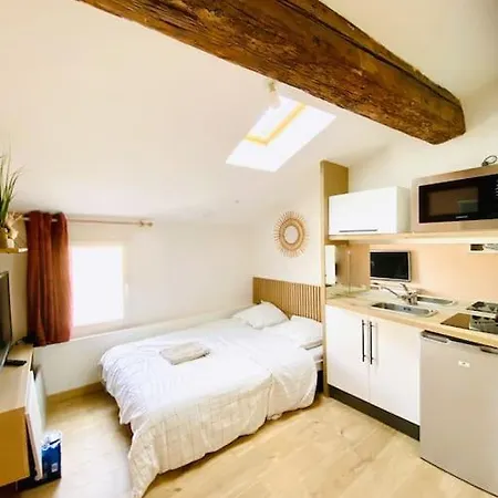Apartman Tiny Flat - Coeur De Sous Les Toits Nîmes